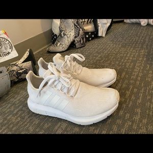 Adidas Swift Run Sneakers